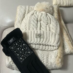 NWT Stay Warm & Cozy UGG Cream Knit Hat and Scarf with Black Pearl Gloves